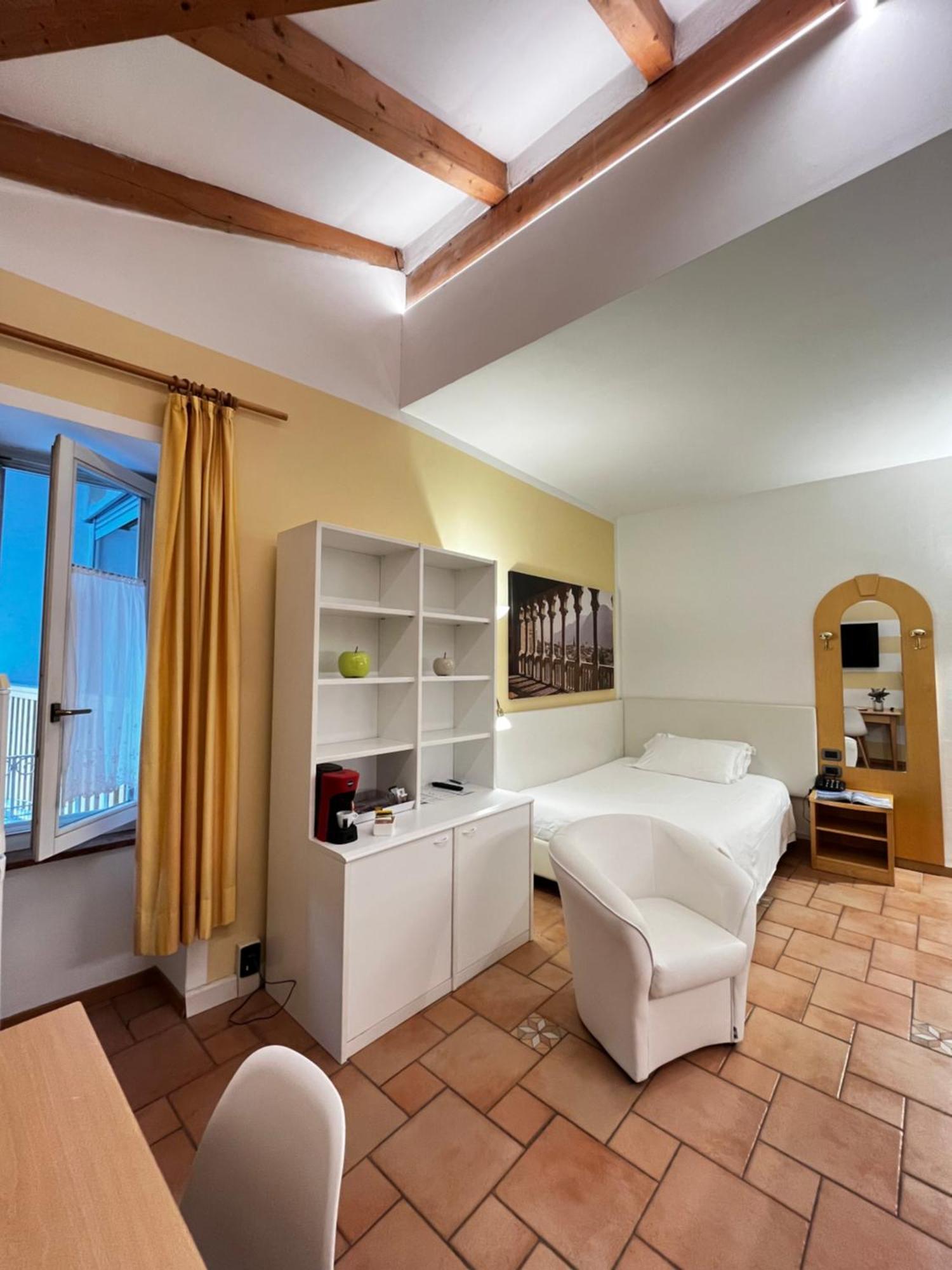 Manci Apartments By Hotel America Trento Luaran gambar
