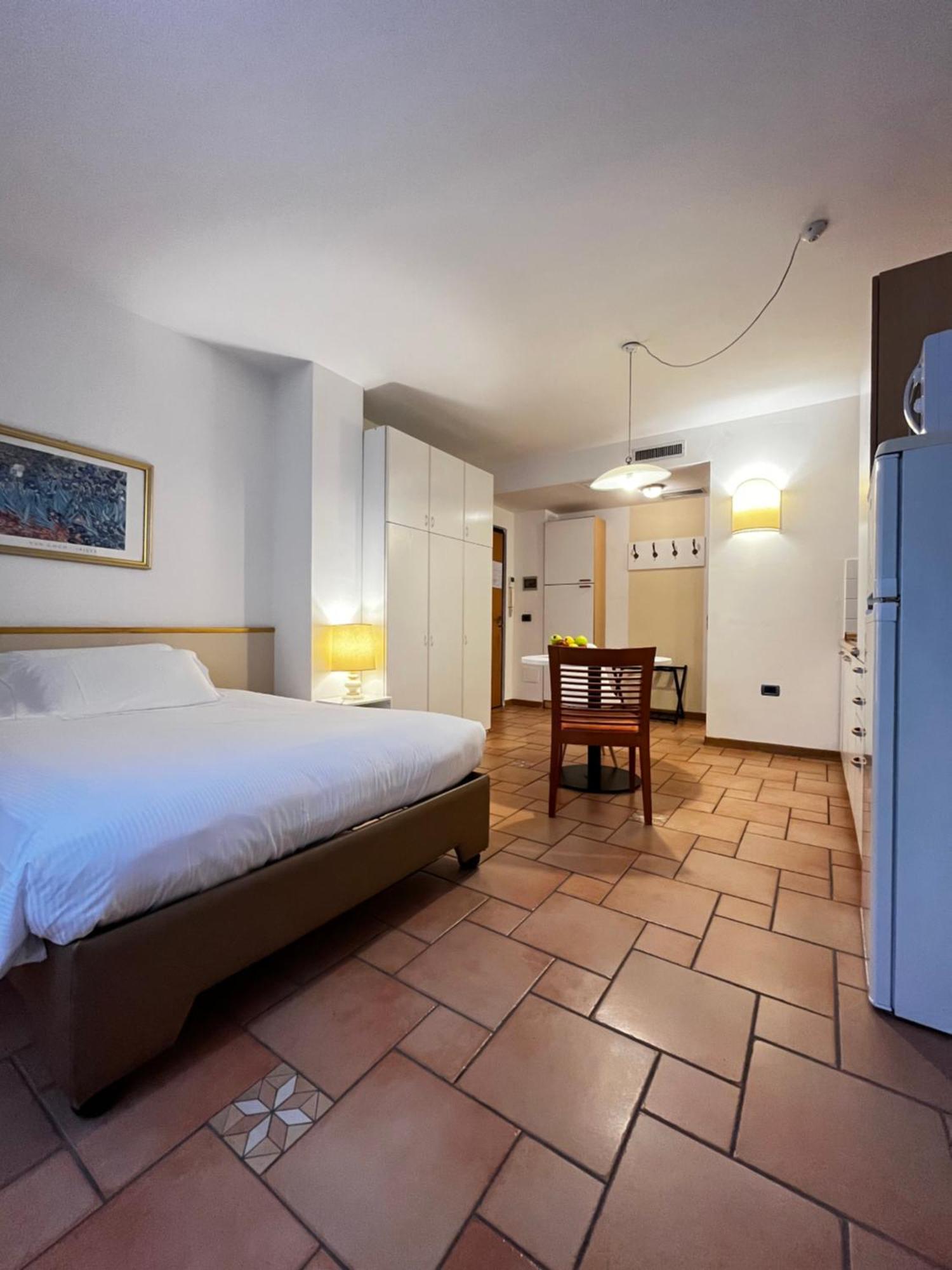Manci Apartments By Hotel America Trento Luaran gambar
